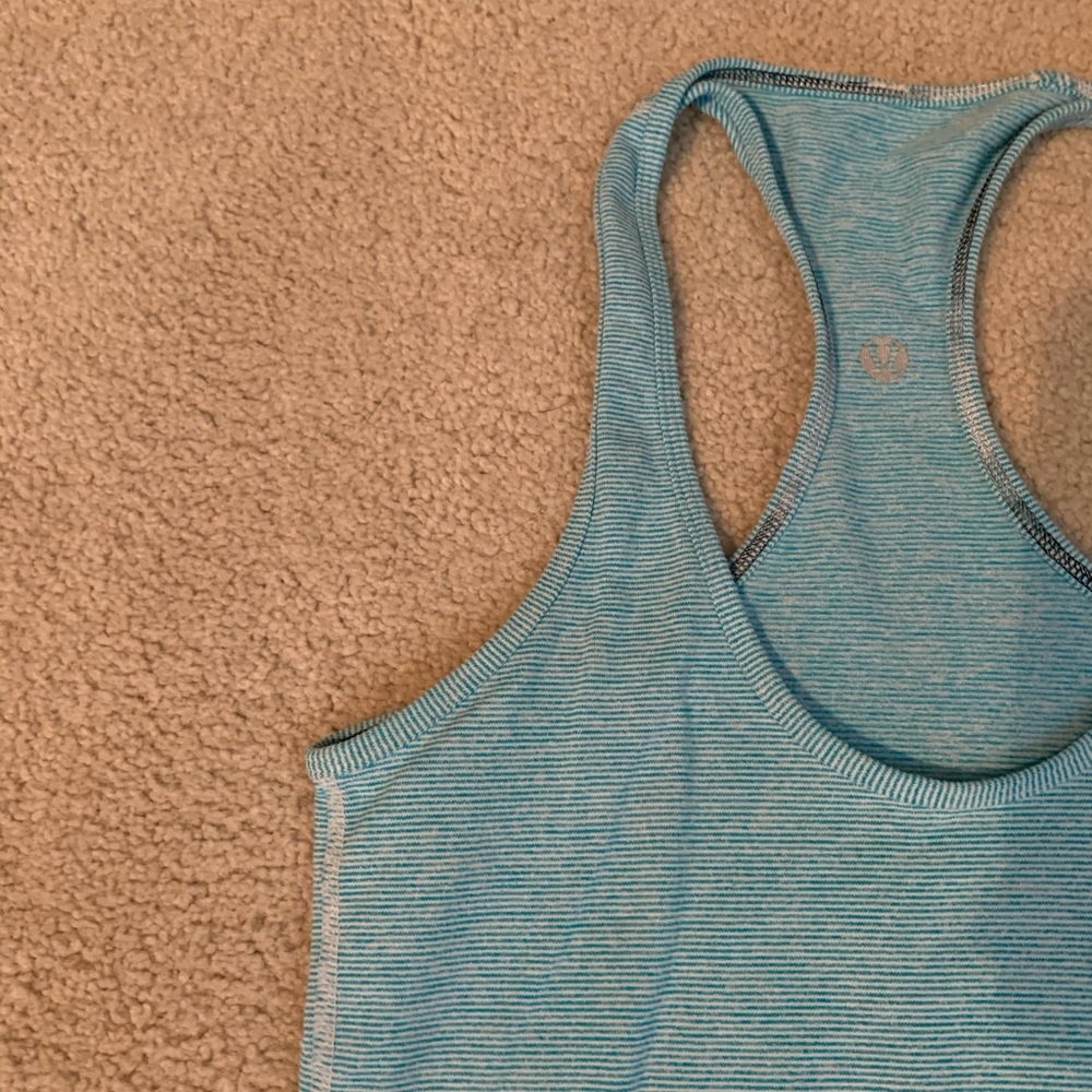 Lululemon Cool Razorback Tank - Picture 3 of 4